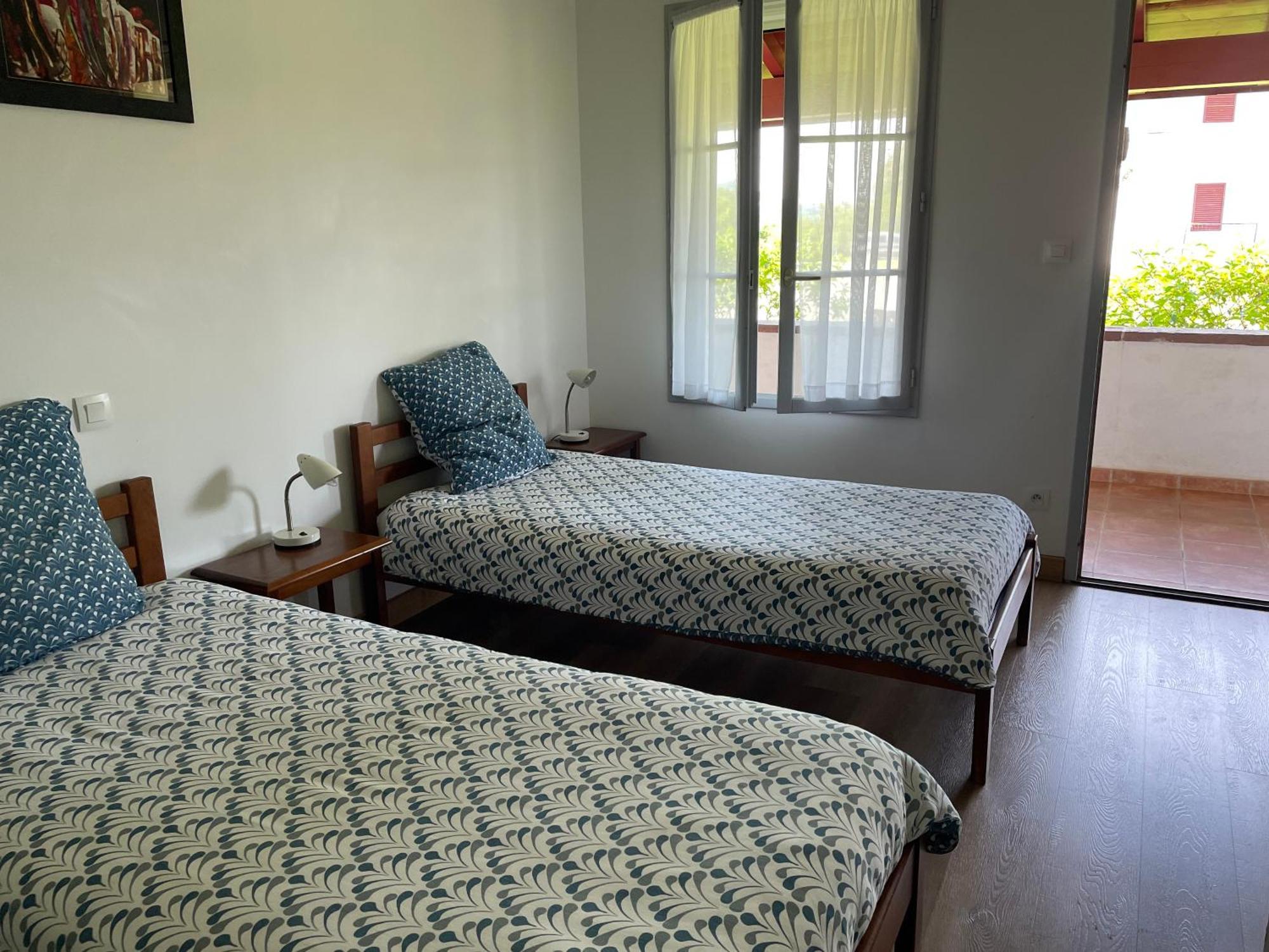 Chambres Zazpiak 圣让皮耶德波尔 外观 照片