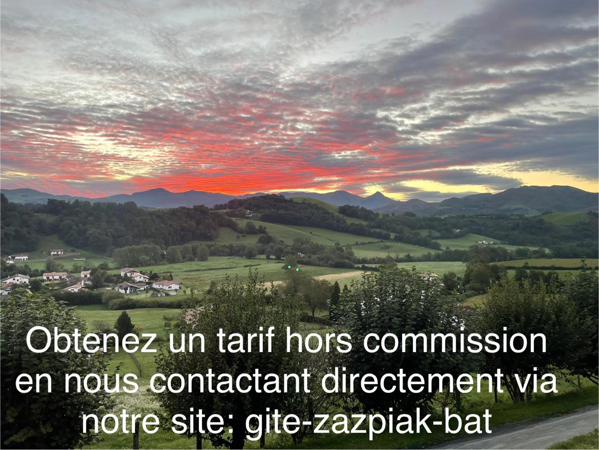 Chambres Zazpiak 圣让皮耶德波尔 外观 照片